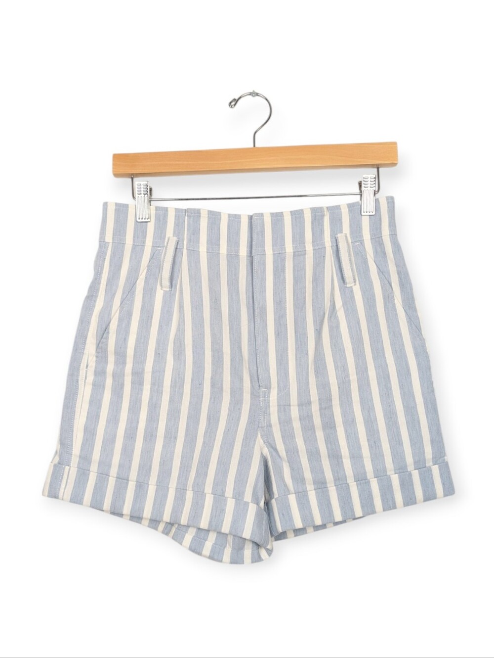 Frame High Rise Shorts 00 Chambray White Stripe Linen Blend Shorts